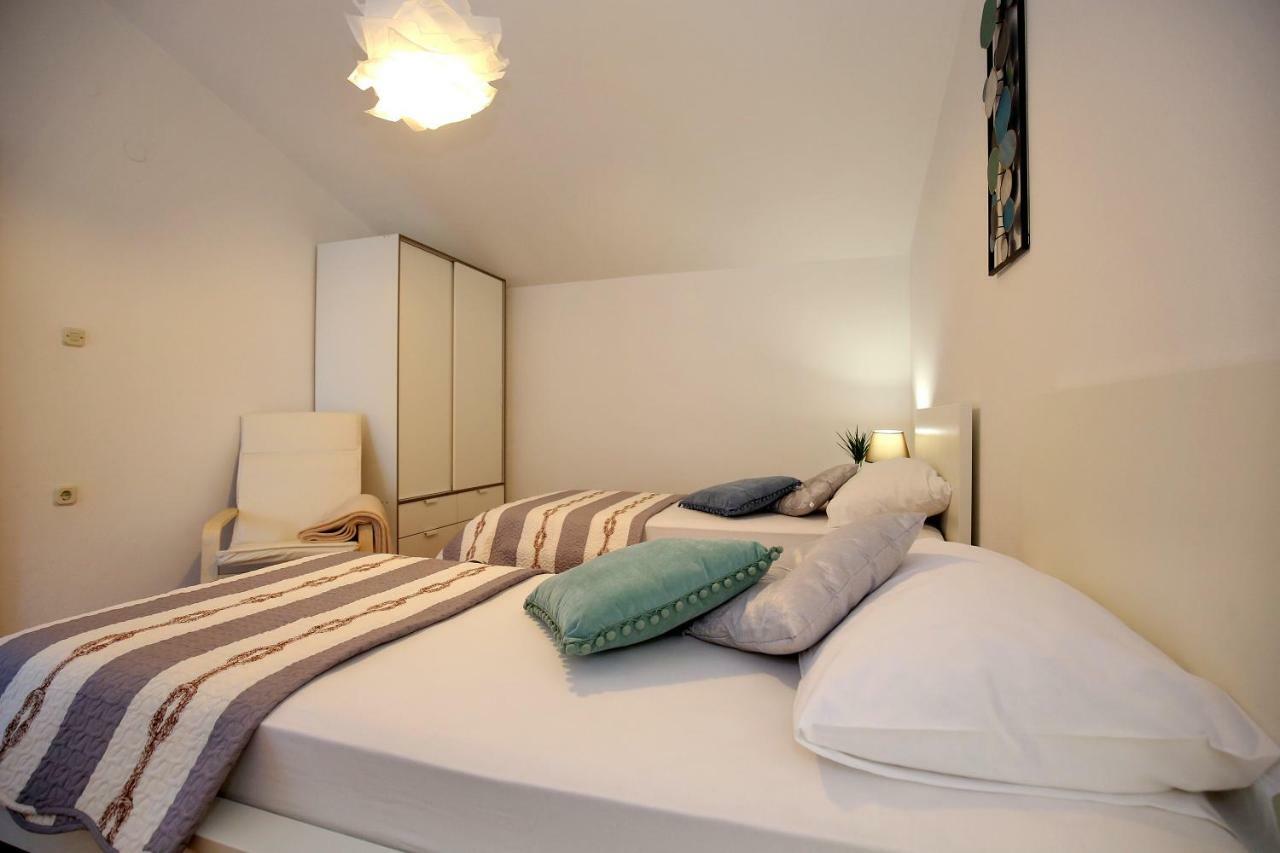 Apartment Ines *
