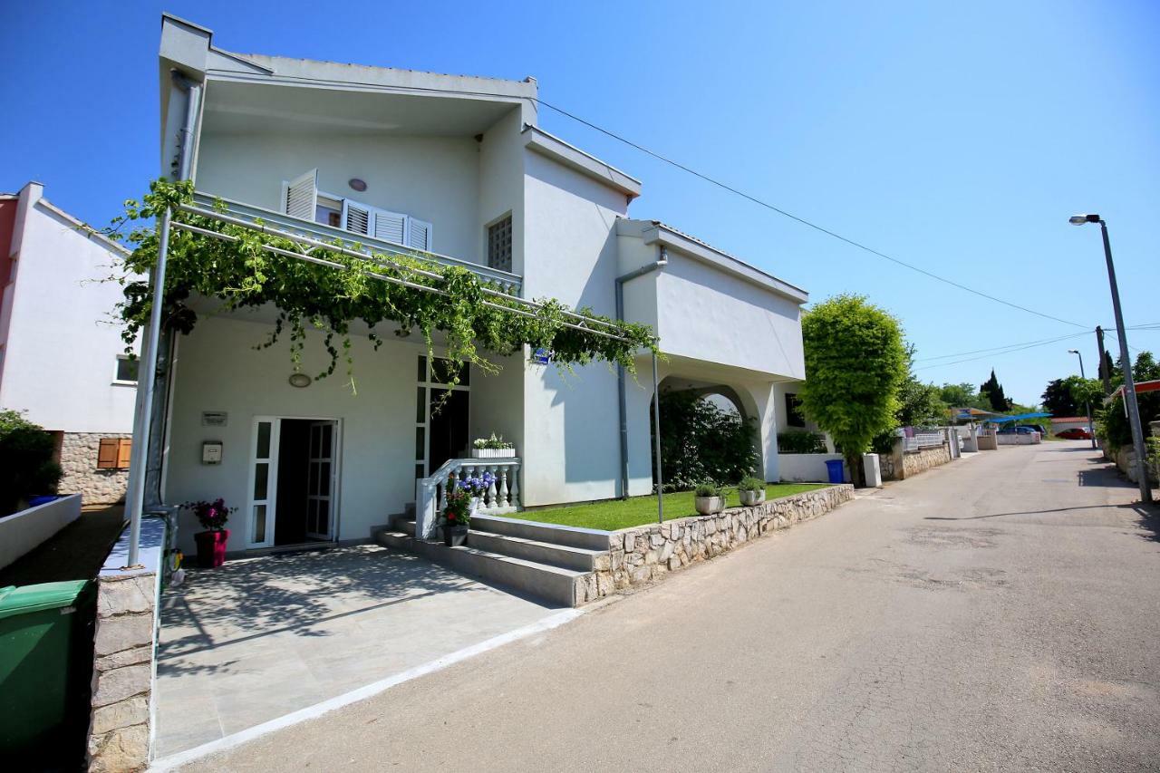 Apartment Ines *