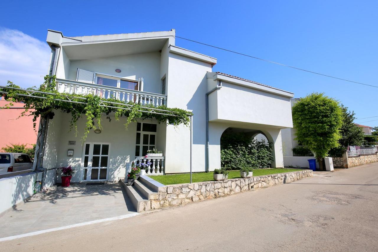 Ines Apartman
